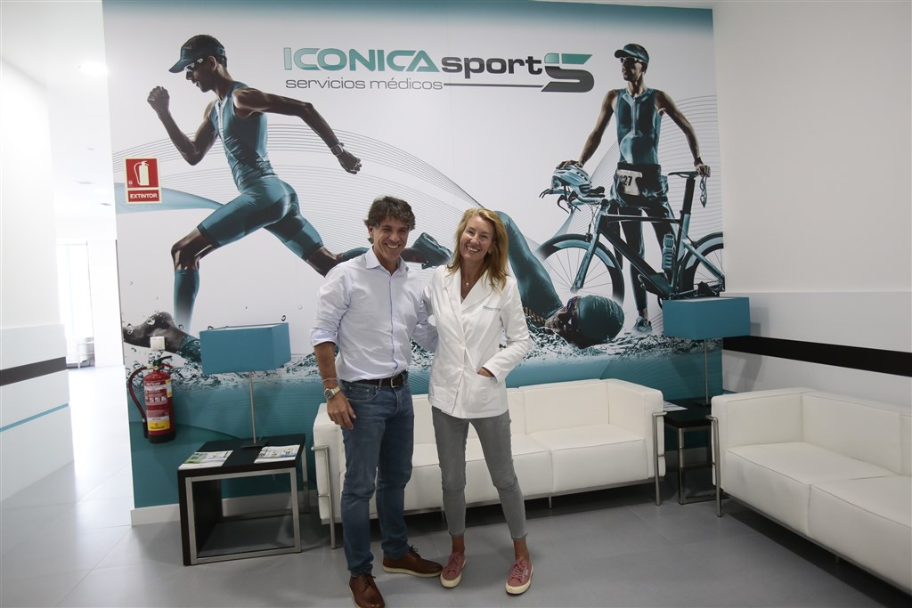 javier sanchez vicario visita iconica sports (1)